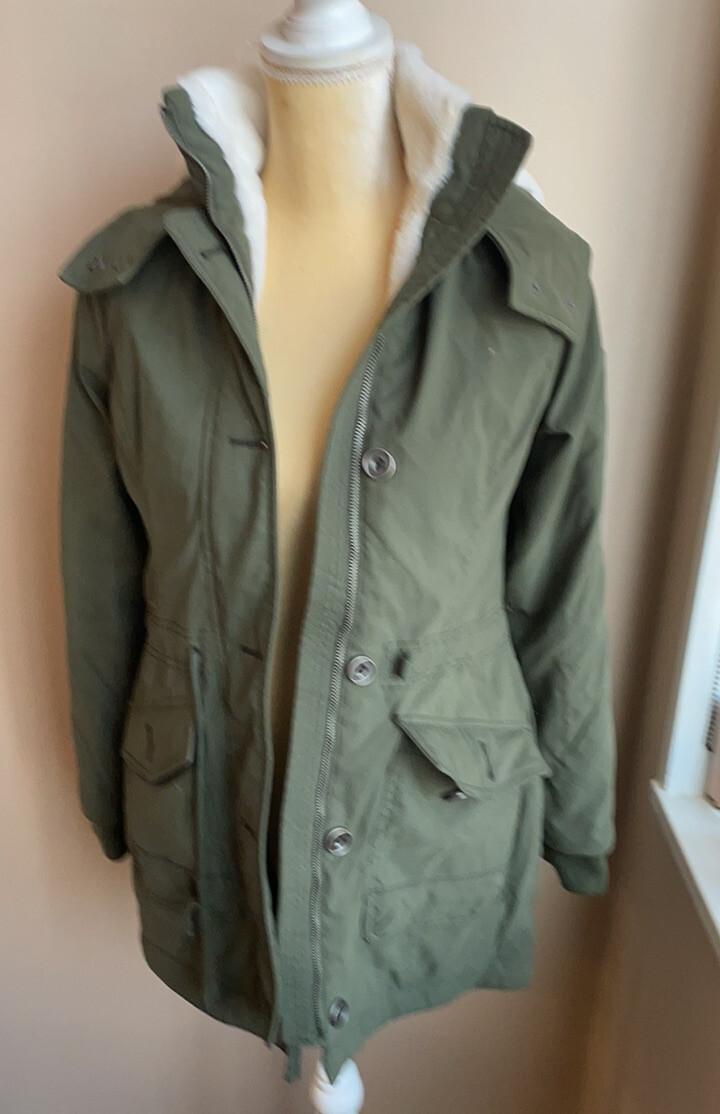 Hollister Womens Jacket with Faux Fur 