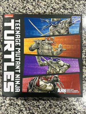  Loyal Subjects BST AXN Teenage Mutant Ninja Turtles TMNT Black & White 4-Pack