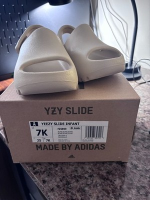 Yeezy Slide FZ5899 