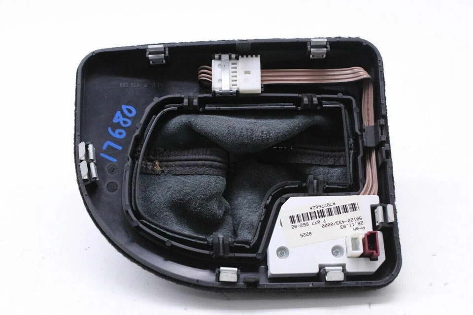 BMW 525i 2004 indicador de cambio automático y cubierta de arranque OEM usado Foto 3 de 4