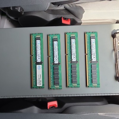 Dell SNPRKR5JC/8G Micron 8GB 1Rx4 PC3L-12800R ECC Registered 