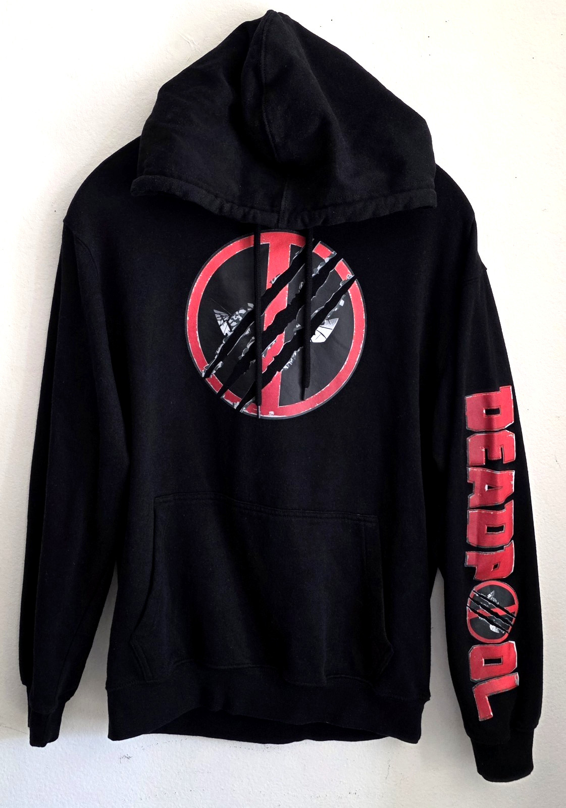Marvel Deadpool Wolverine Pullover Black Hoodie M… - image 1