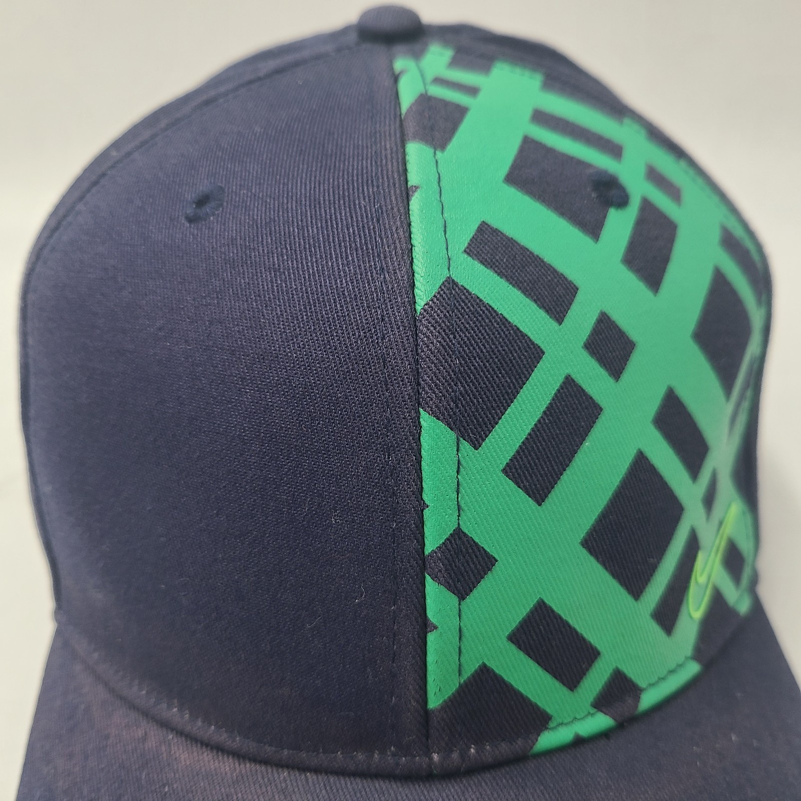 Nike Golf Hat Fitted Blue Green Distressed One Size Flex Cotton Blend Casual Men thumbnail 6