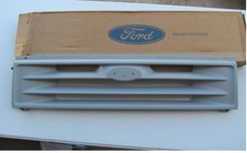 Nos Ford F29z-8200-c Grille - 1992-97 Ford Aerostar W Sport Package F29z-8200-c