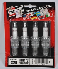Set 4 New Vtg 1984 USA Made CHAMPION Spark Plugs 320 RN11YC in Retail Packaging