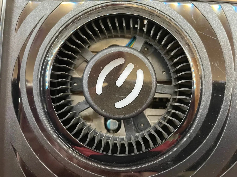 EVGA GeForce GTS 250 Dual DVI Video Graphics Card - Image 3 of 4