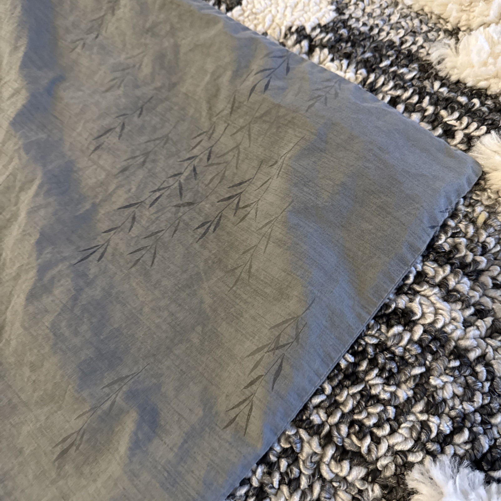 Calvin Klein Khaki Collection Dark Gray Standard Pillowcases thumbnail 5