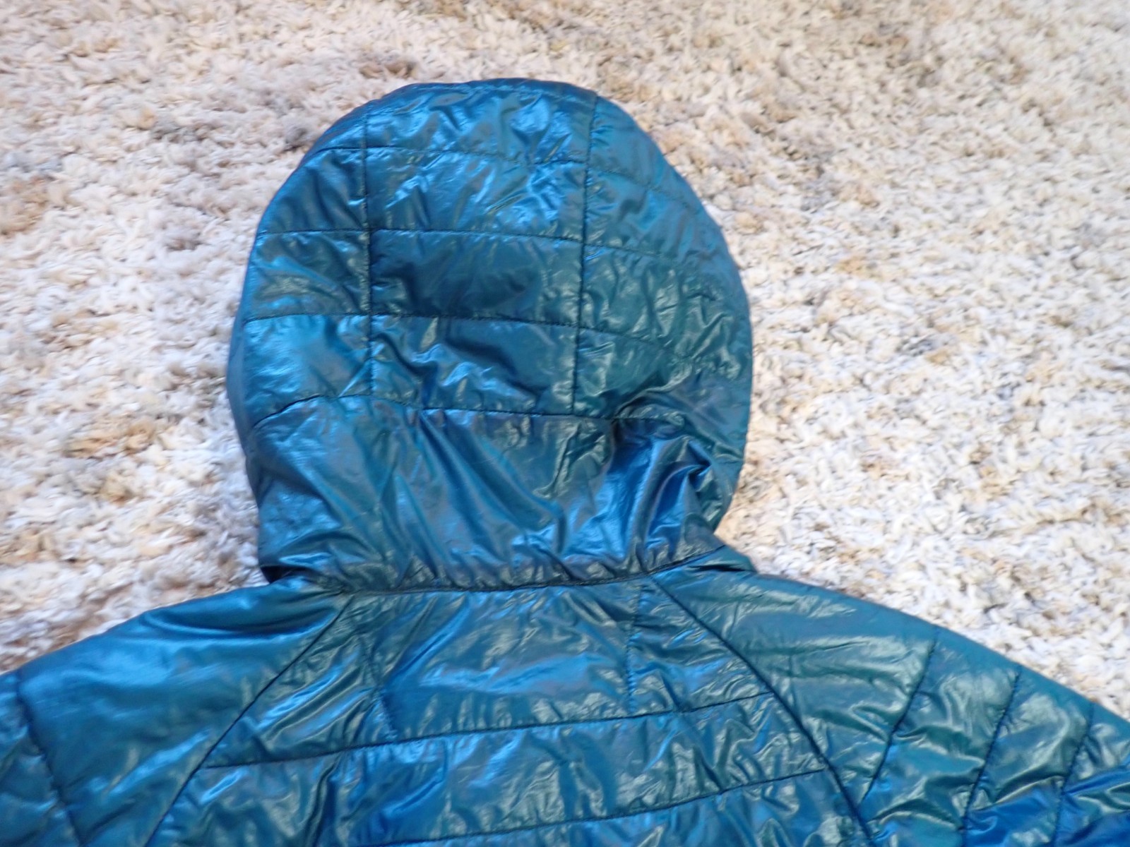 MOUNTAIN HARDWEAR GHOST SHADOW PRIMALOFT HOODED J… - image 8