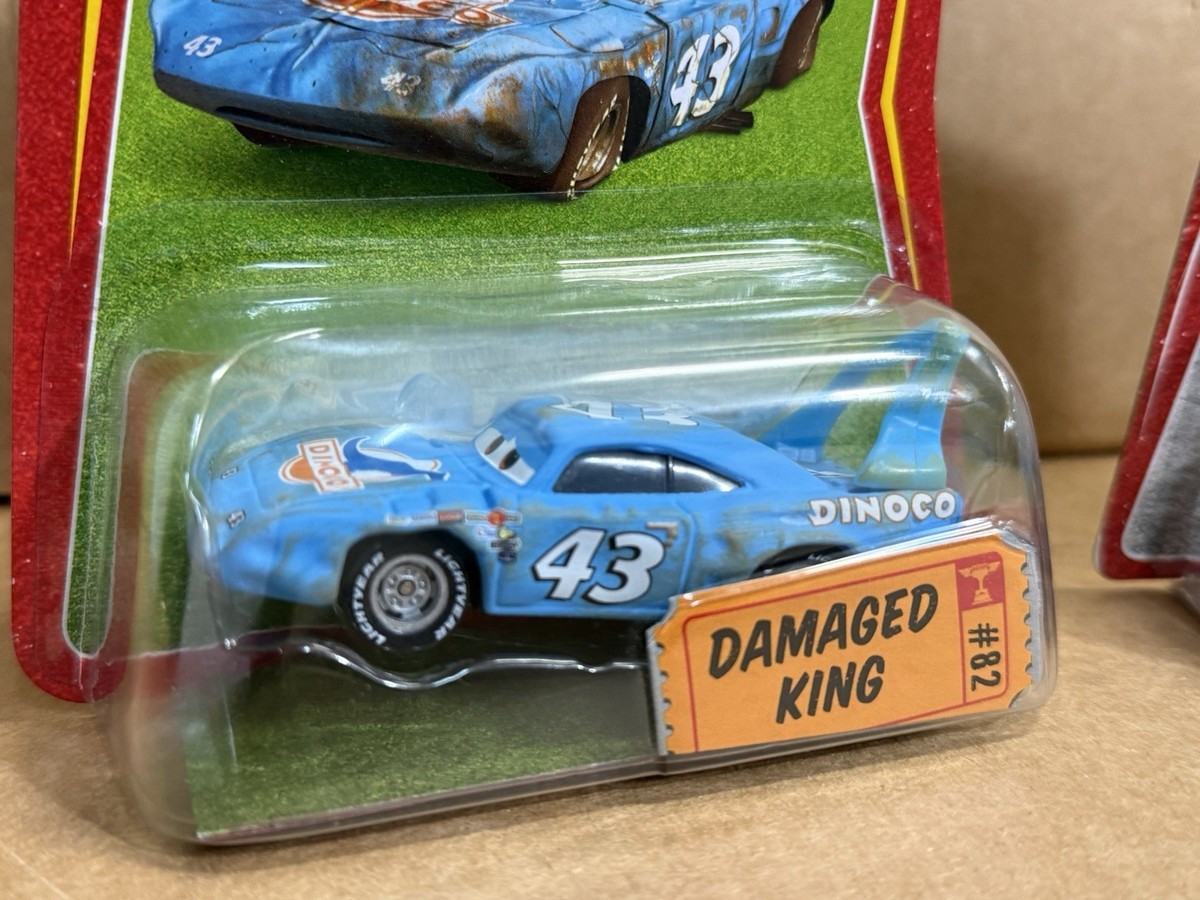 Lot Disney Pixar Cars Damaged King RaceORama #82 & King 43 1:55