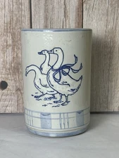 Louisville Stoneware Gaggle of Geese Crock Utensil Holder Pottery USA Vintage