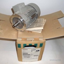 Siemens LOW VOLTAGE MOTOR Motor1LA9090-4KA63 ORIGINAL BOX