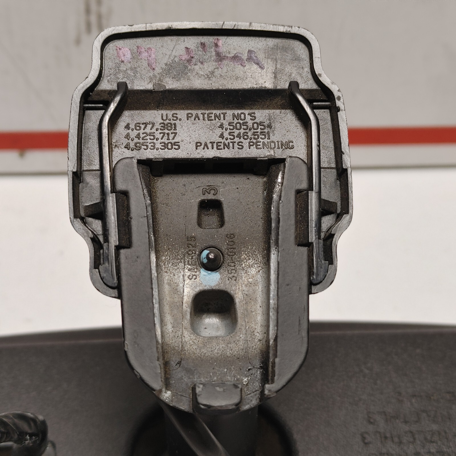 04 05 Kia Sorento Rear View Mirror Homelink Compass OEM IE11015633 eBay