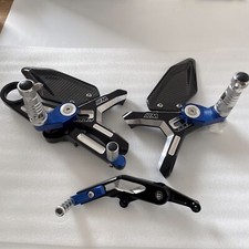 Kit reposapiés estriba ajustable de fibra de carbono para BMW S1000RR 2019-2024