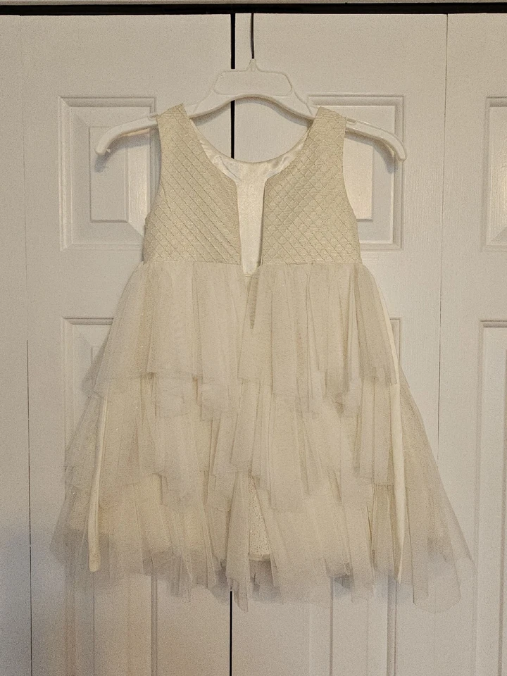 Vestido para niños talla 5 Foto 2 de 4