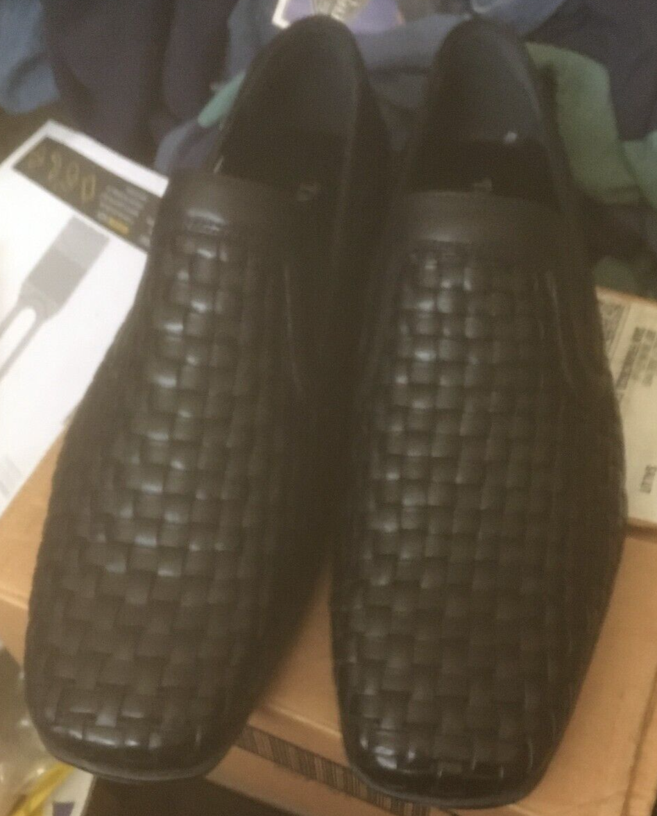 Taryn Rose Men black leather shoes loafers US 8.5 new with  display picture 3