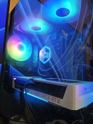 Gaming PC I9 12900k RTX 5070 32GB DDR5 RAM 1TB SSD