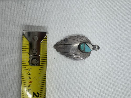 Vintage Native American Sterling Silver Turquoise Leaf?Arrowhead? Pendant - Afbeelding 5 van 6