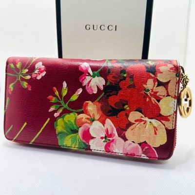 Gucci  Wallet Style GG &  Blooms Red w/red trim excellent gift