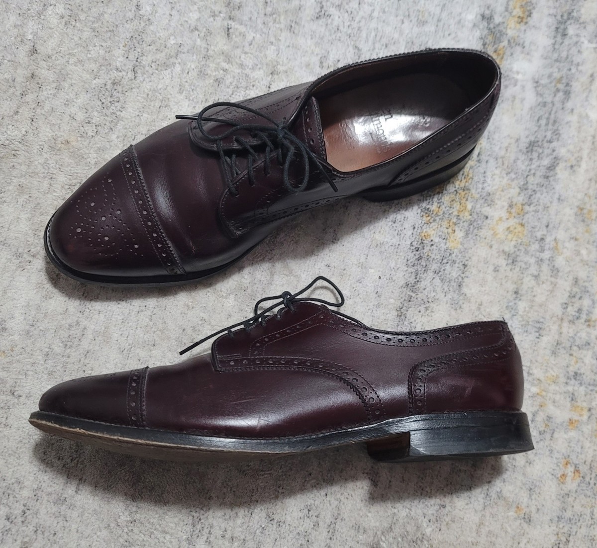 Allen Edmonds Mens Sanford‎ 5277 Burgundy Brogue Dress Cap Toe Shoes Size 12 A Allen Edmonds Sanford 5277 10.5C Burgundy Brogue Dress Cap  main image 2