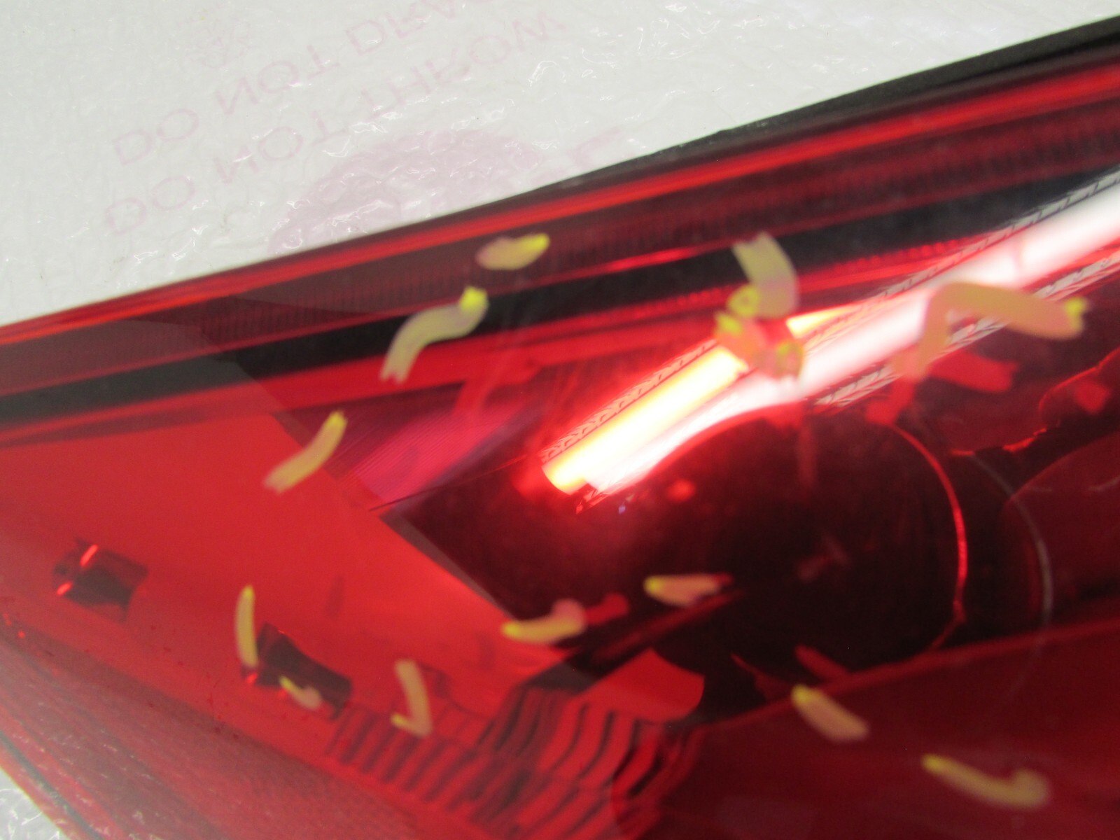 2014-2017 MASERATI QUATTROPORTE LEFT REAR OUTER TAIL BRAKE LIGHT OEM 6700054520