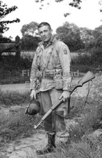 WW2 Picture Photo soldier shooter in military uniform 6194