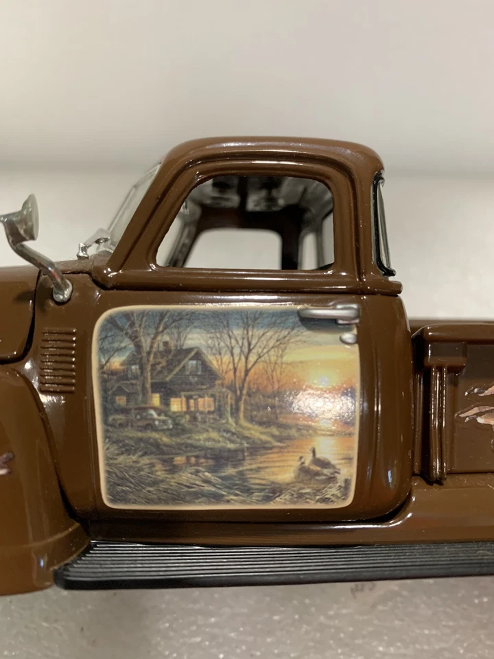 Camioneta Chevrolet Ertl Terry Redlin 1950 escala 1:24 fundida a presión sin accesorios Foto 4 de 4