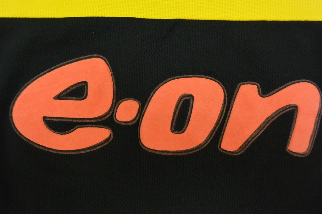 2002-2003 GOOOL BVB Borussia Dortmund Home Shirt Metzelder