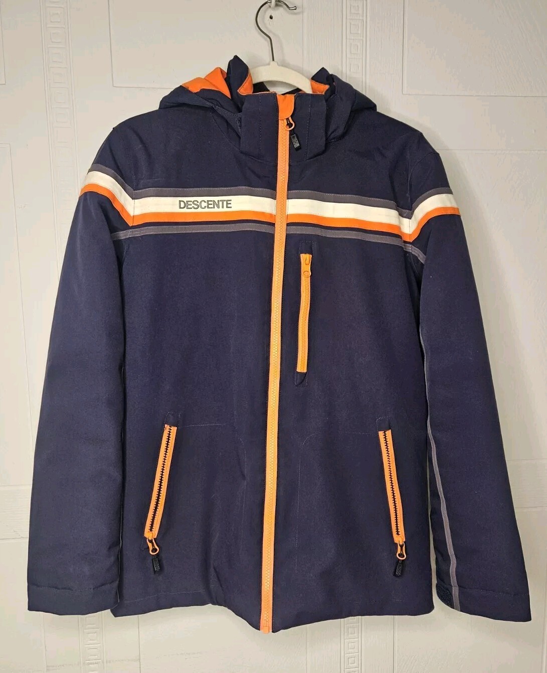 Descente Youth Softshell Jacket Size 14 Detachable Hood