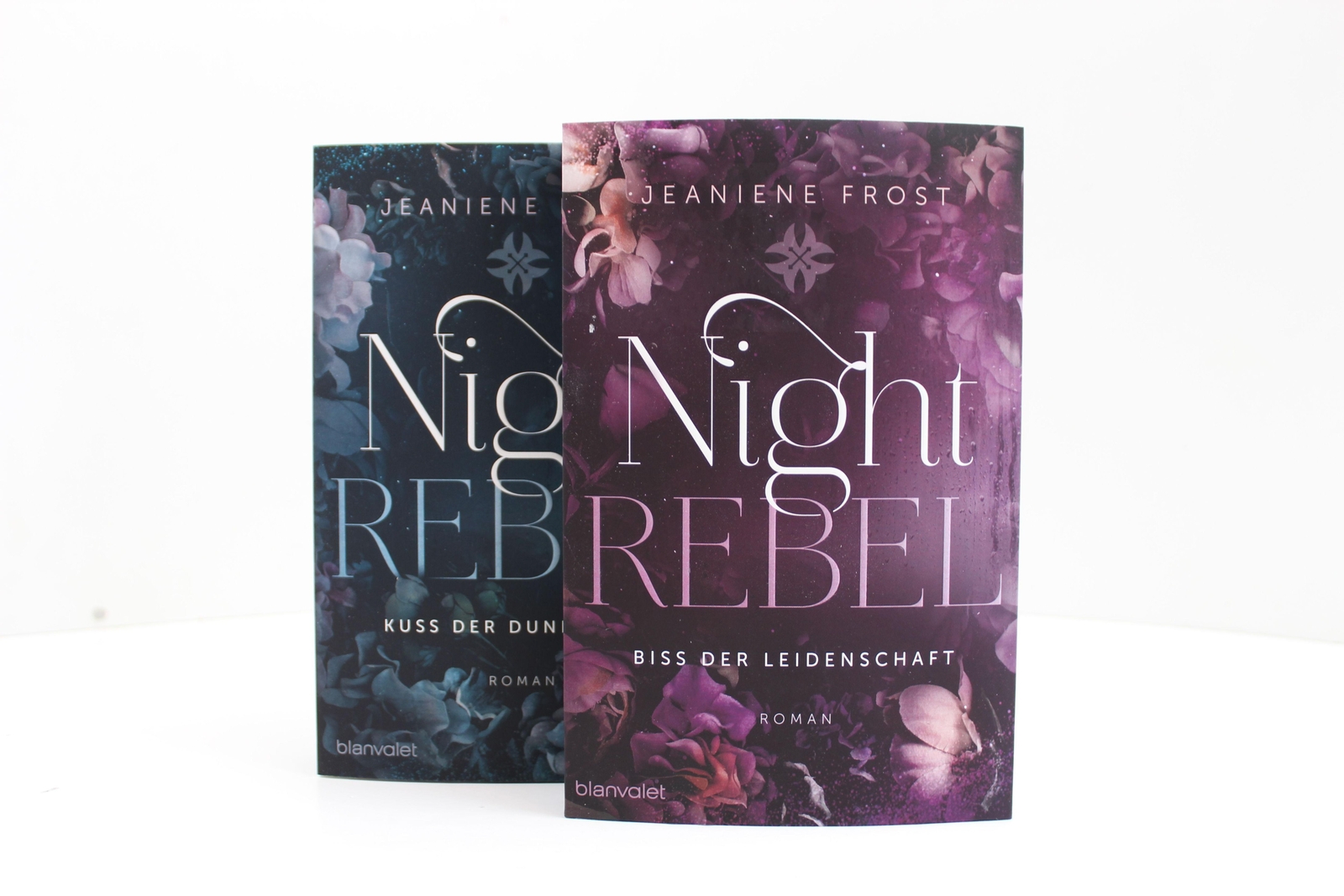 Thumbnail - Night Rebel 2 - Biss Der Leidenschaft | Roman | Jeaniene Frost |