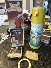Aladdin's Termo Pump-a-Drink Dispensador con CAJA Vintage Amarillo Floral #P150
