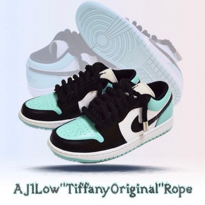 Custom painted Nike Dunk Tiffany gift box blue black size 11 Size 9 - Nike SB Dunk Low Pro x Diamond Supply Co. Tiffany  main image 4