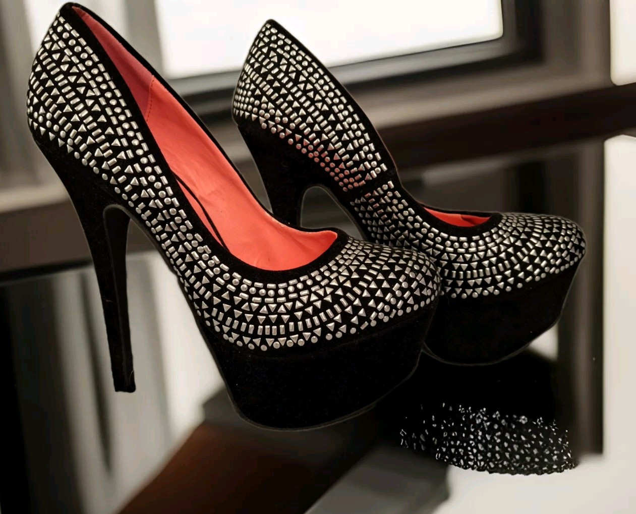 Shoedazzle 6-inch Stiletto Heels Size 7 Black Suede with Silver Rhinestones