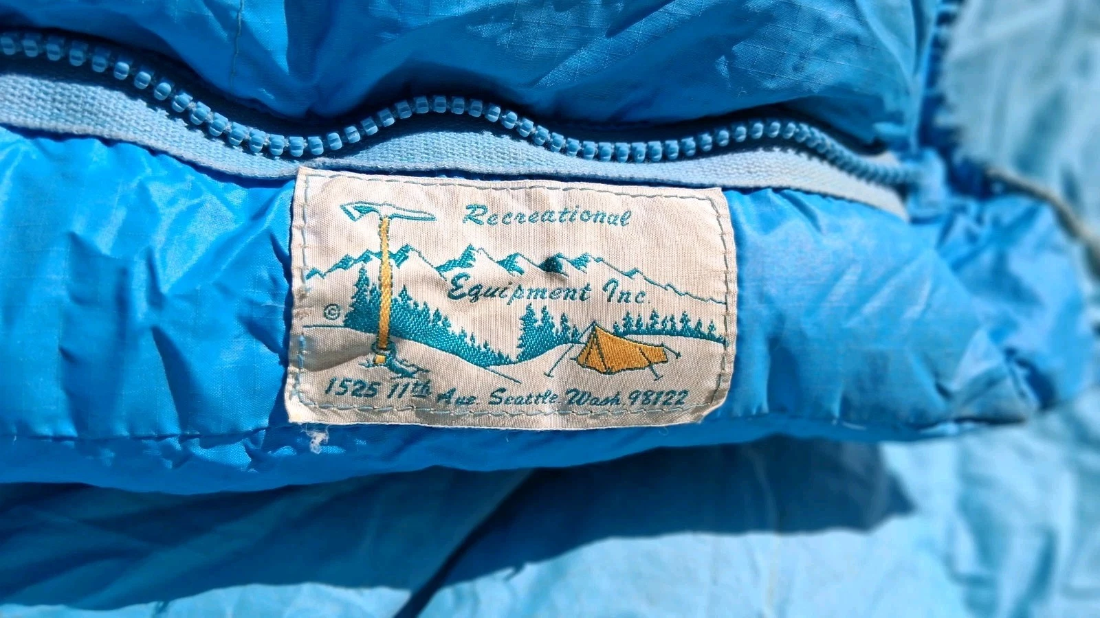 Vintage REI Co-op Sleeping Bag 1525 11th Ave Seattle Label w/ Eddie Bauer Sack