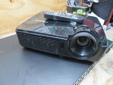 OPTOMA TX631-3D Projector *ONLY 85 Hours* - Tested - WITH REMOTE