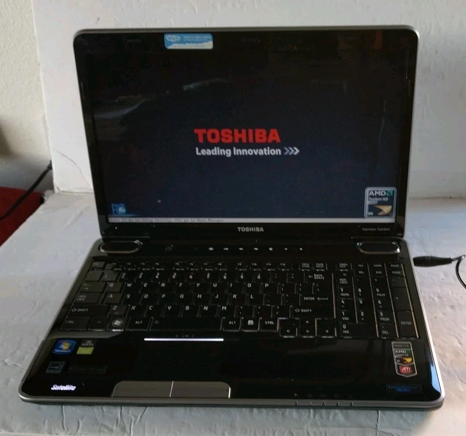 TOSHIBA SATELLITE A505D-S 15.6" 500GB 8GB AMD Turion X2 Ultra 2.30 GHz Win 7 PRO Foto 3 de 4