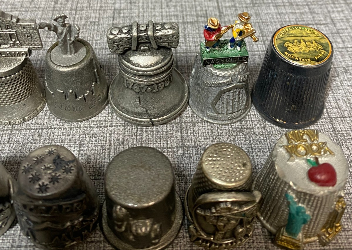 Vintage Lot of 34 Travel State City Landmarks Souvenir Metal Pewter Thimbles