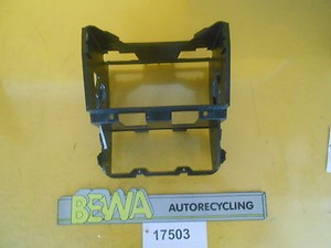 Radioschacht      VW Golf V      1K0858005B     Nr.17503