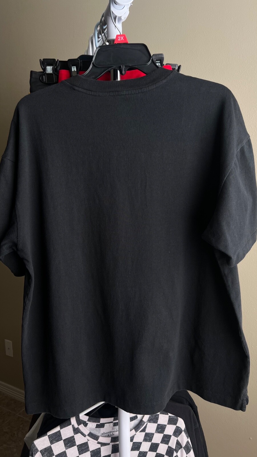 GAP BLACK BASIC TEE MENS SIZE LARGE - image 2