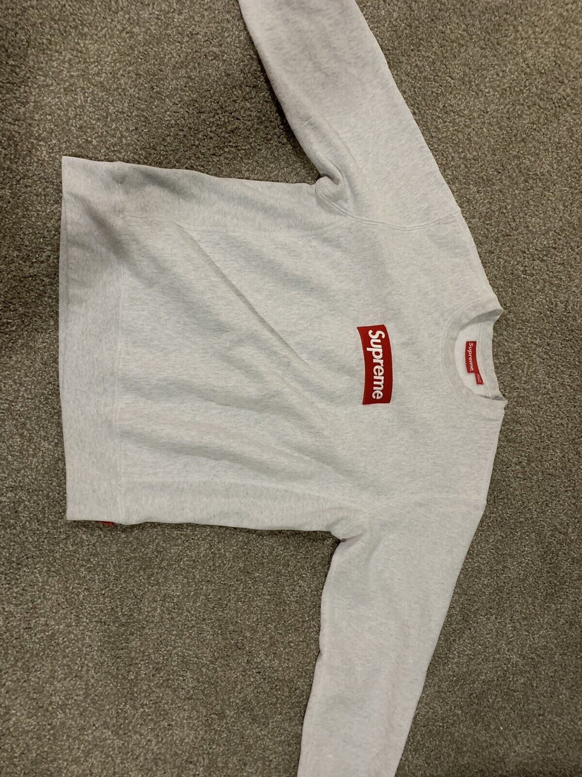 Supreme Heather Grey Box Logo Crewneck MEDIUM BOGO(FW18) | eBay