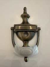 QCAA SOLID BRASS DOOR KNOCKER w/160 degree DOOR VIEWER - Antique Brass