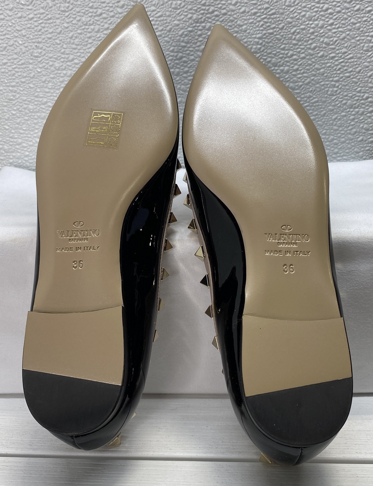 Valentino Garavani Patent Rockstud Ballet Flat Women Size 6 Leather Black Poudre thumbnail 6