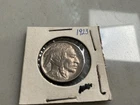 Nickel Sharp very fine 1923 buffalo coin
