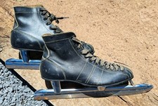 Vintage MCM Nester Johnson Ice Skates Black Size 7 Chicago USA See Photos
