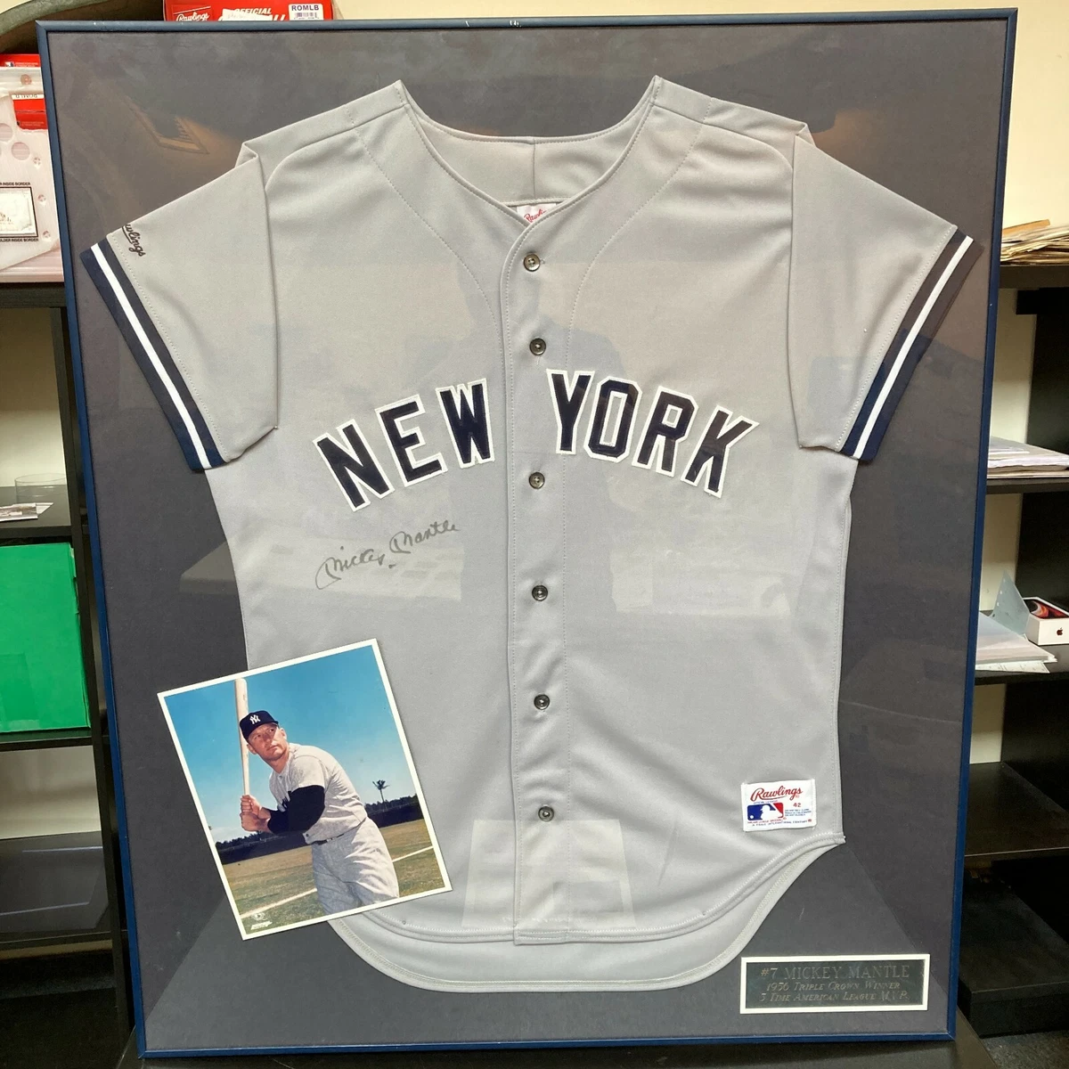 Mickey mantle autographed jersey 2025