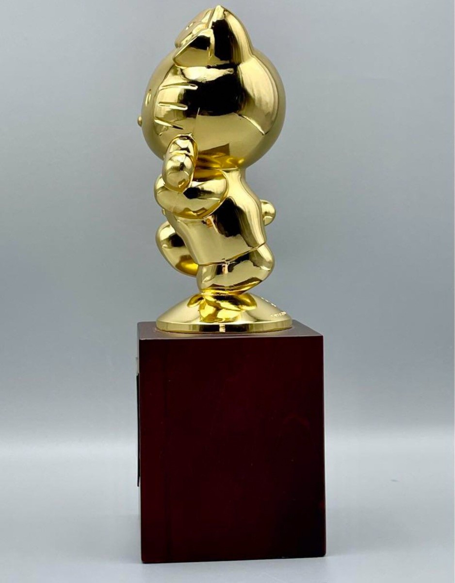 サンリオ ハローキティ 超激レア 10周年 トロフィー Sanrio Hello Kitty 10th Anniversary Trophy Limited Edition