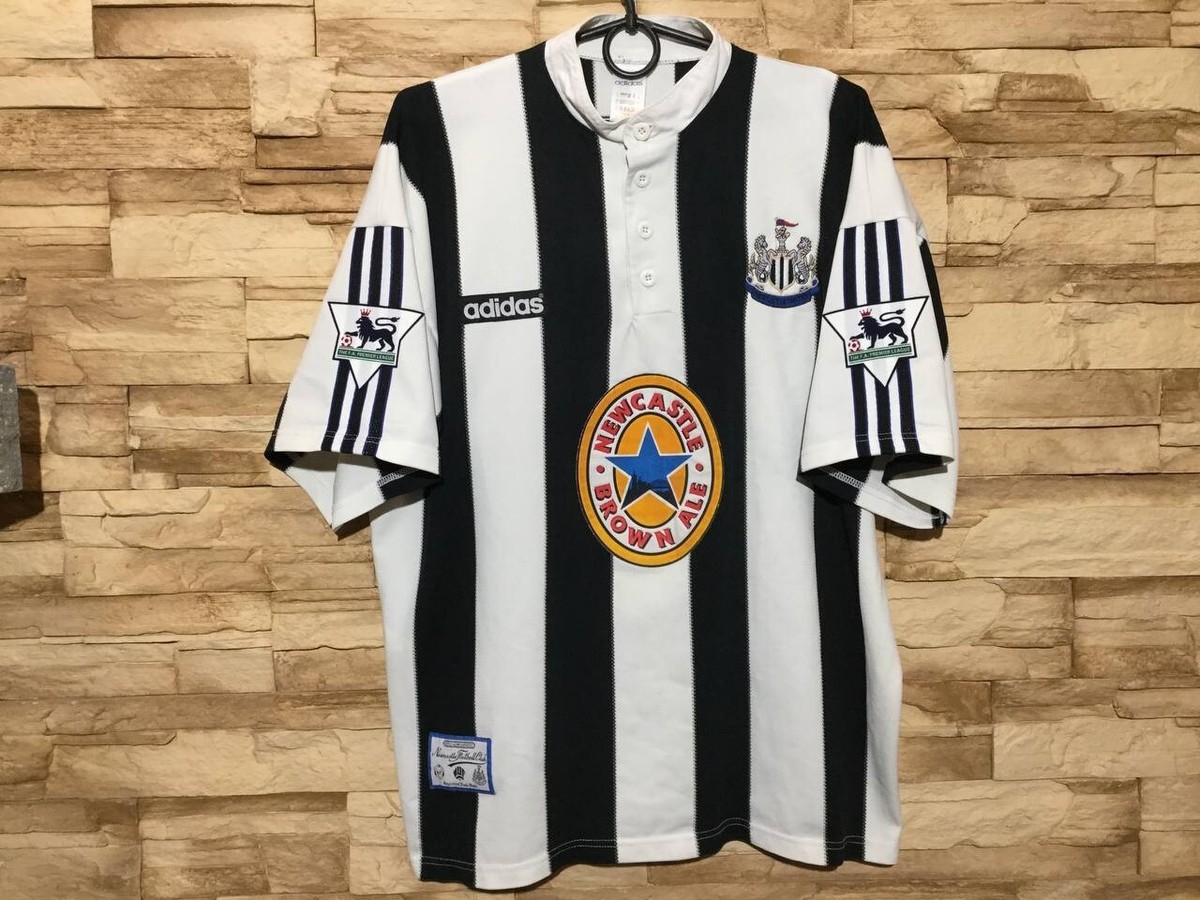 NEWCASTLE UNITED 1995 1997 Home Football Shirt Soccer Jersey NEWCASTLE UNITED 1995 1997 Home Football Shirt Soccer Jersey