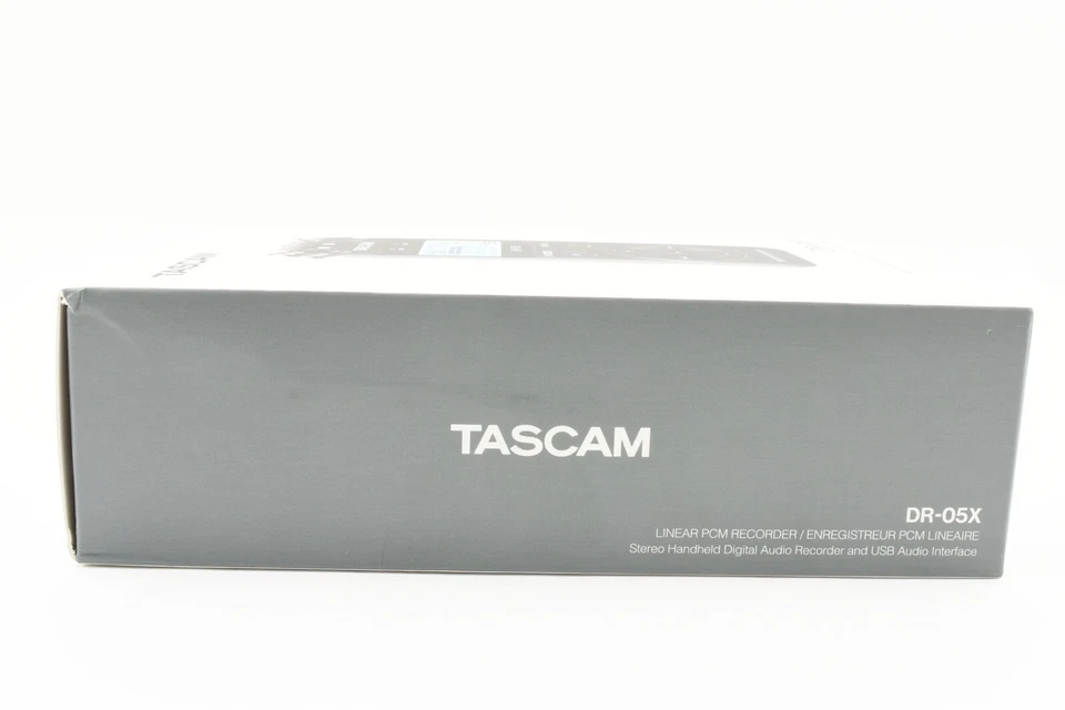 TASCAM DR05X Stereo Handheld Digital Recorder with USB #2185755 169 - Image 2 of 4