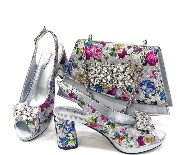 Fiesta Último Diseño y Bolso Conjunto Sandalias Zapatos Italianos con Bolso Zapatos a Juego Foto 3 de 4