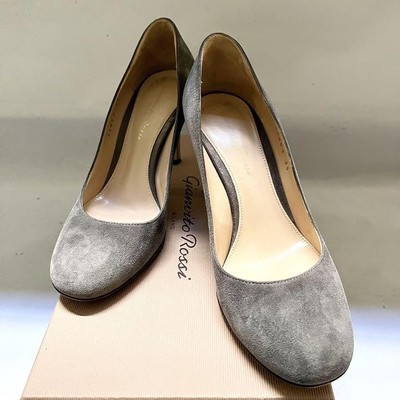 Gianvito Rossi Suede Pumps Gray 8cm Heel Size 35/US 4 Near Box