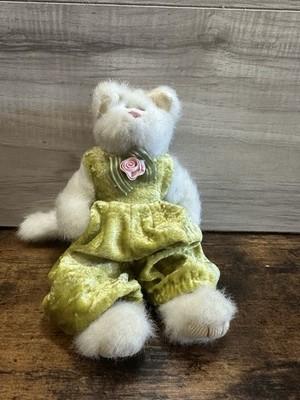 Ty Attic Treasures Collection Katrina The Cat Plush Green Velvet VTG Retired
